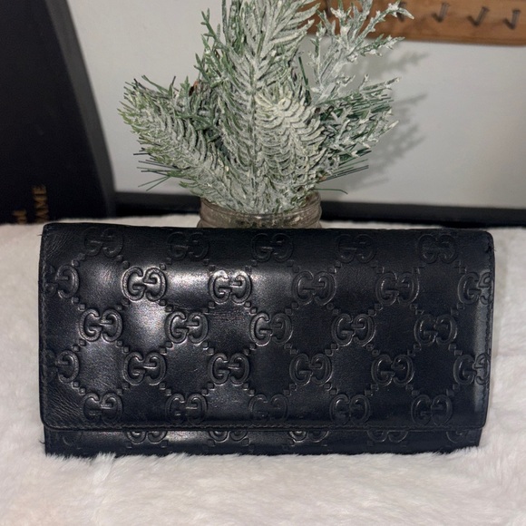Gucci Authentic Black GG Embossed Wallet Long with Italian leather. - Picture 1 of 15
